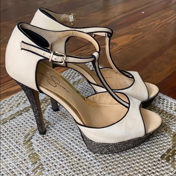 Jessica Simpson high heels 👠 - Picture 1 of 8